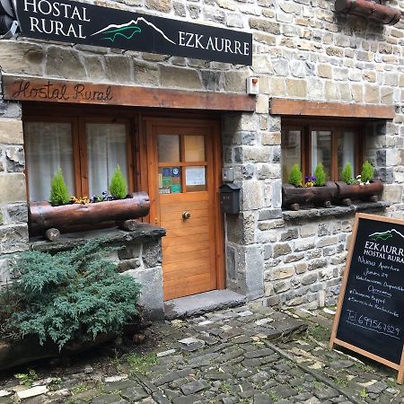 Hostal Ezkaurre Isaba Bagian luar foto