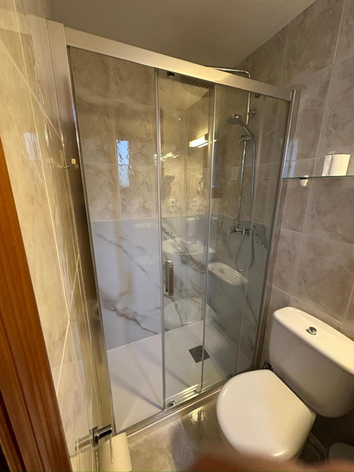 Hostal Ezkaurre Isaba Bagian luar foto